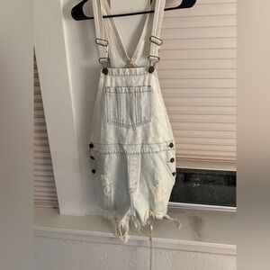 ShowMeYourMumu Distressed Light Denim Overalls